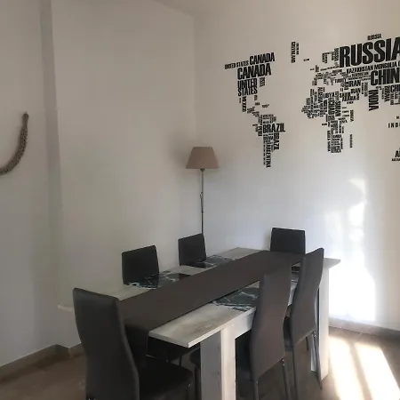 Grande Con Giardino Fronte Pineta Appartement *